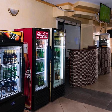 Diamonds Hotel Kampala Luaran gambar
